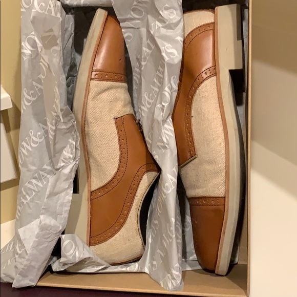 Johnston & Murphy Ellington Cap Toe Lace Up Shoes - Picture 4 of 16